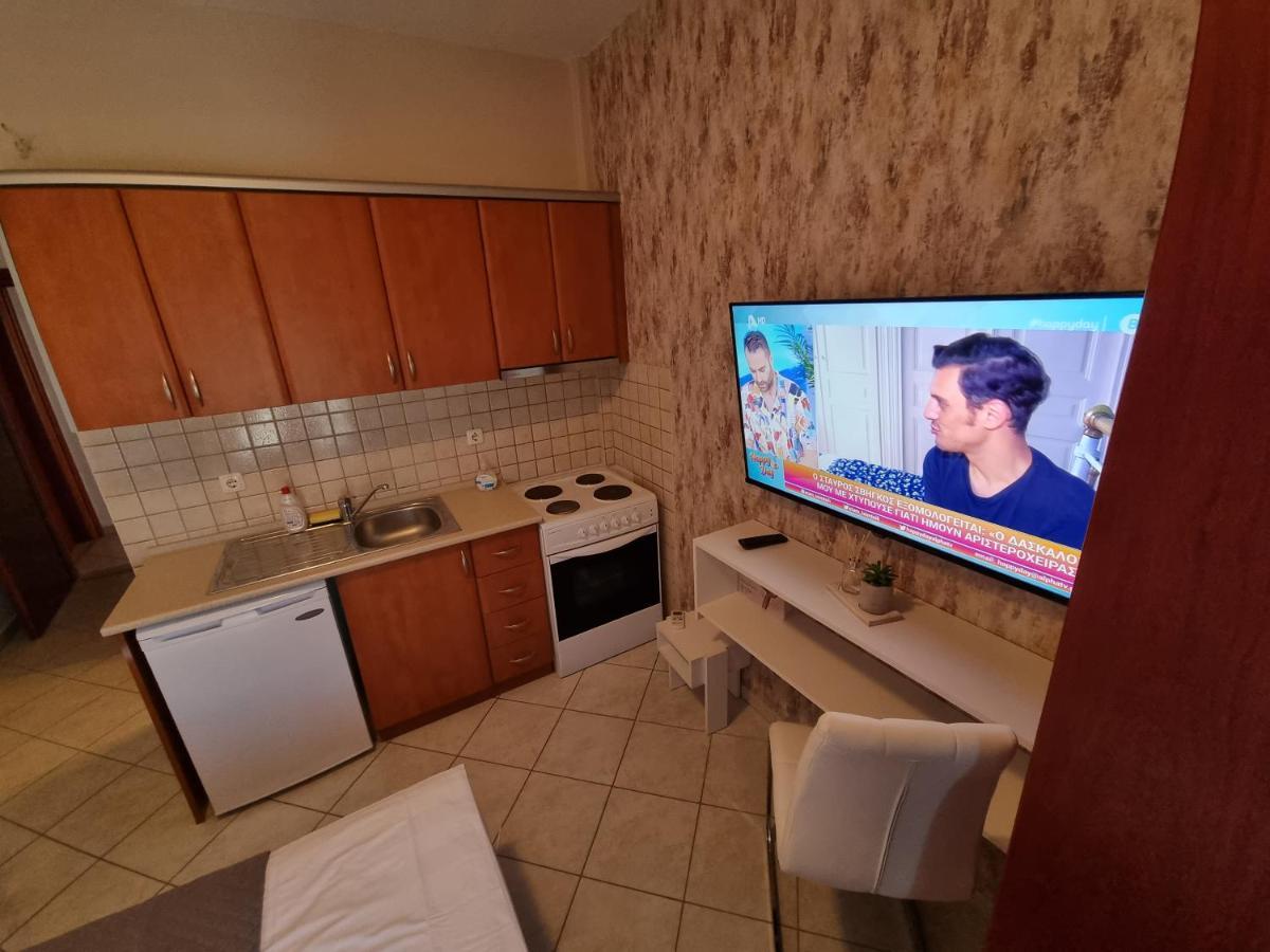 Premium Suites Ofrínion Eksteriør bilde