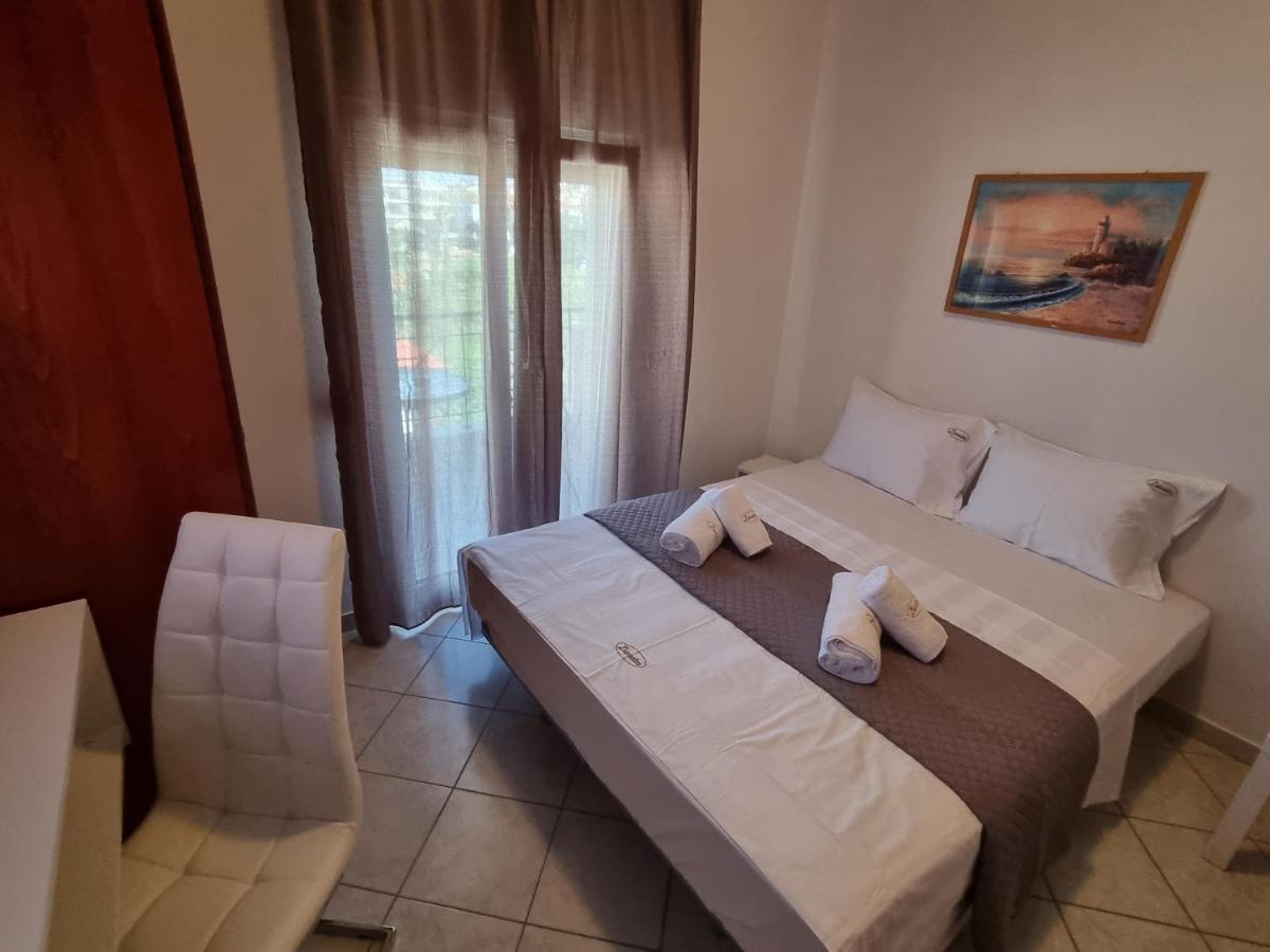 Premium Suites Ofrínion Eksteriør bilde
