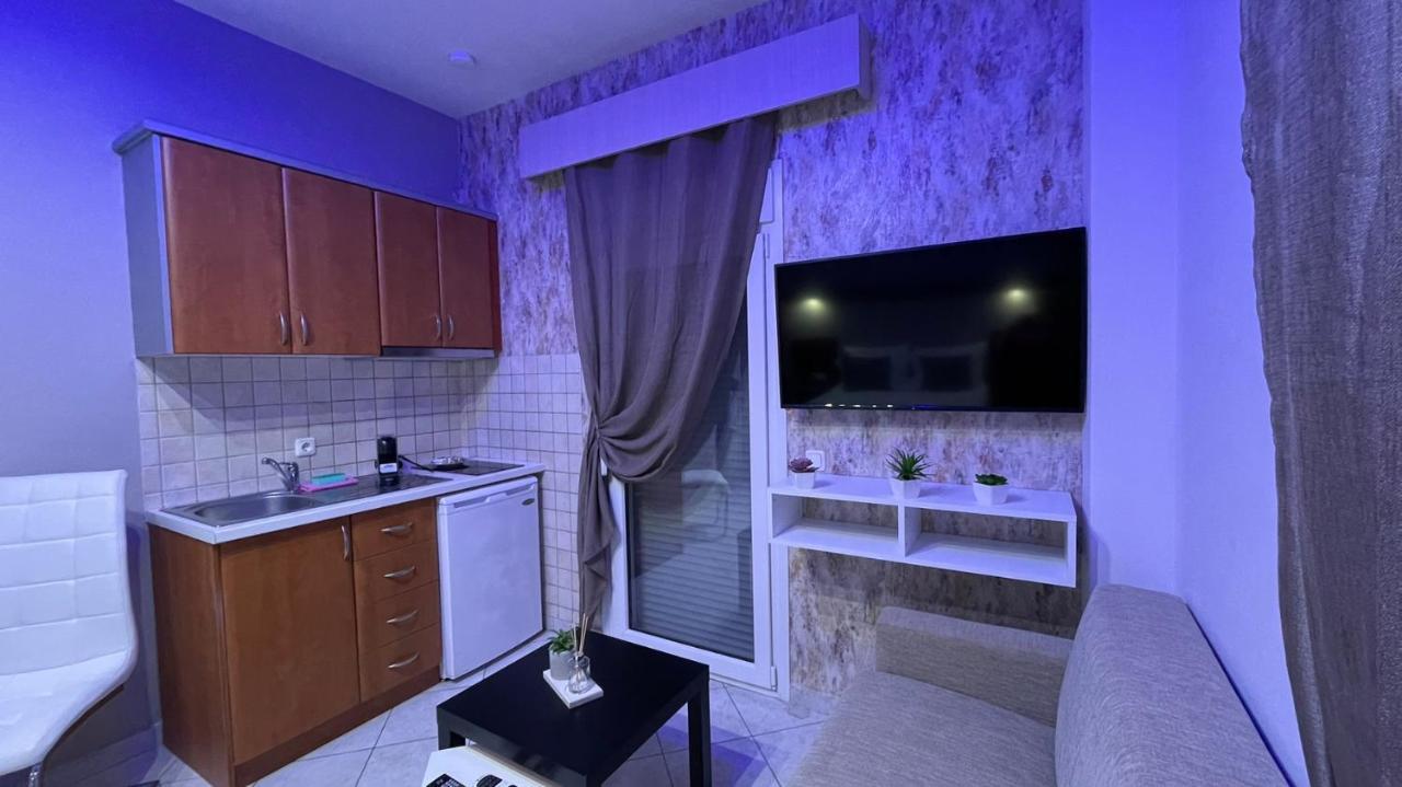 Premium Suites Ofrínion Eksteriør bilde