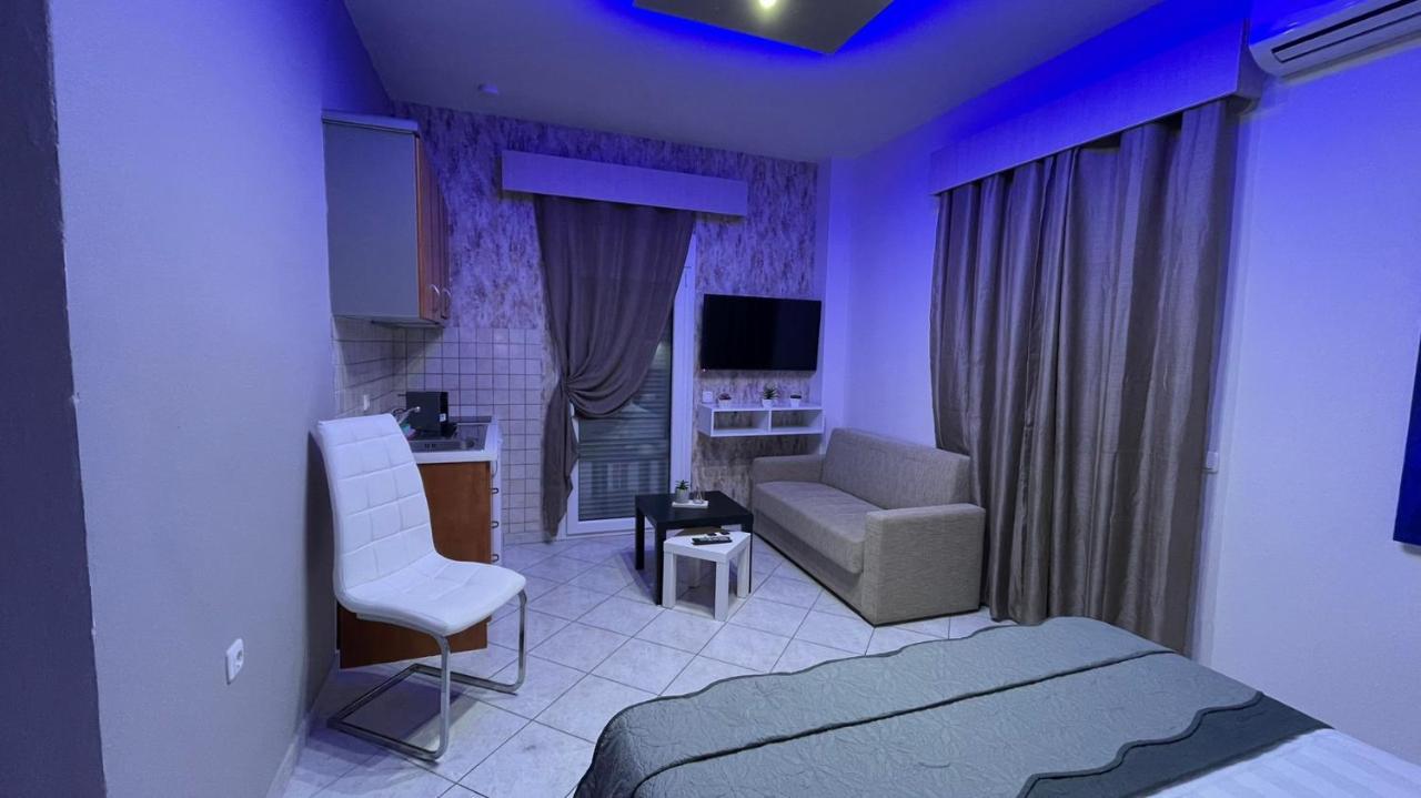 Premium Suites Ofrínion Eksteriør bilde